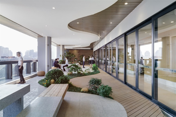 辦公樓露臺(tái)裝修效果圖